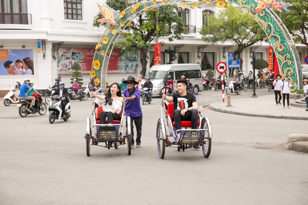 Noo Phước Thịnh và Á hậu Tú Anh làm náo loạn chợ Đông Ba (Huế) - Ảnh 4.