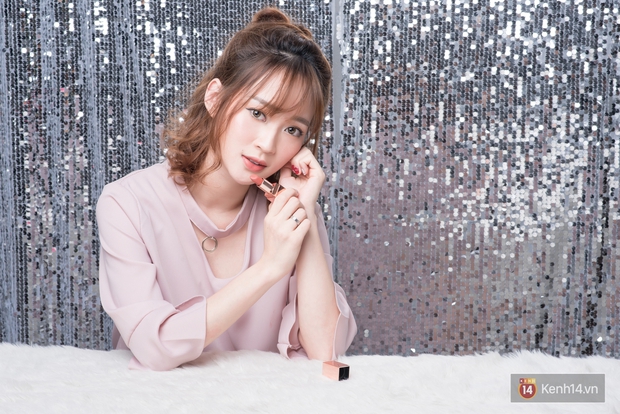 Son 3CE x Lily Maymac có xuất sắc như lời đồn? Hãy cùng xem review từ hot girl Sun HT và Mai Anh - Ảnh 4.