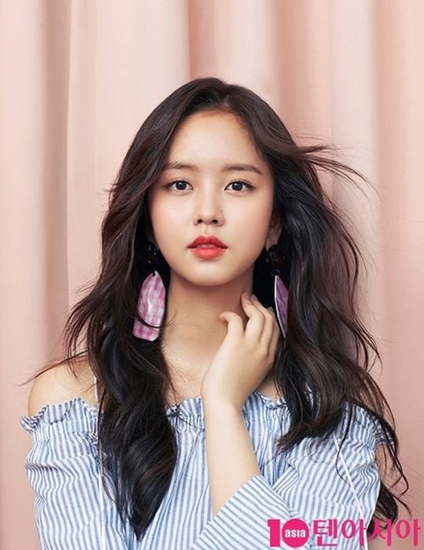 Netizen Hàn chỉ trích nữ idol này là không biết xấu hổ khi nhận vai chính - Ảnh 2.