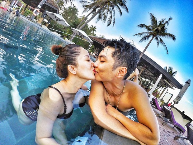 Khánh Thi diện bikini, hôn ông xã Phan Hiển đắm đuối trong kì nghỉ - Ảnh 2.