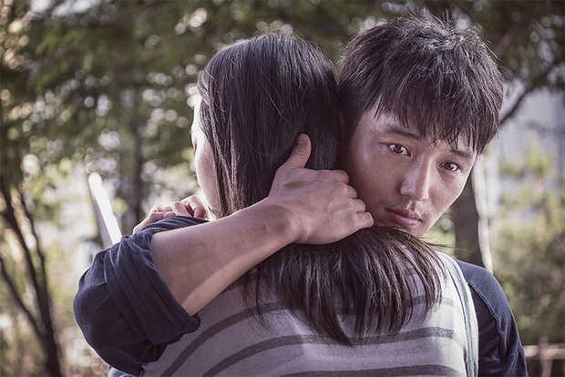 Điện ảnh Hàn tháng Sáu: Hàng loạt người quen trở lại! - Ảnh 23.