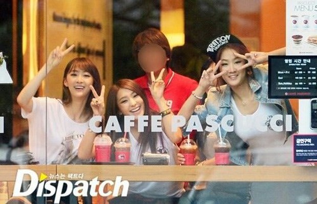 Nổi tiếng như Dispatch mà cũng không ít lần ê mặt vì chuyện hẹn hò của các cặp đôi Kbiz! - Ảnh 21.