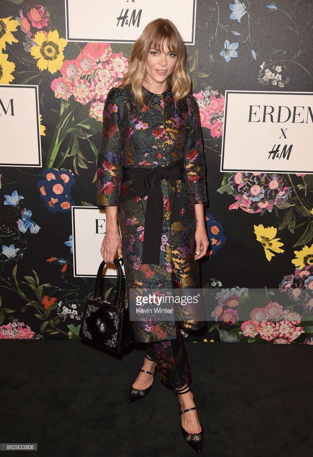 Chi Pu diện style lạ, trò chuyện vui vẻ với Tiffany trong sự kiện ra mắt BST H&M x ERDEM tại Mỹ - Ảnh 22.