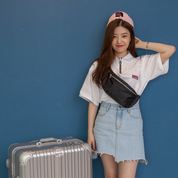 3 mẫu túi cũ kỹ tưởng đã đi vào dĩ vãng nay lại được các fashionista yêu thích hết mực - Ảnh 18. 3 mẫu túi cũ kỹ tưởng đã đi vào dĩ vãng nay lại được các fashionista yêu thích hết mực - Ảnh 18.
