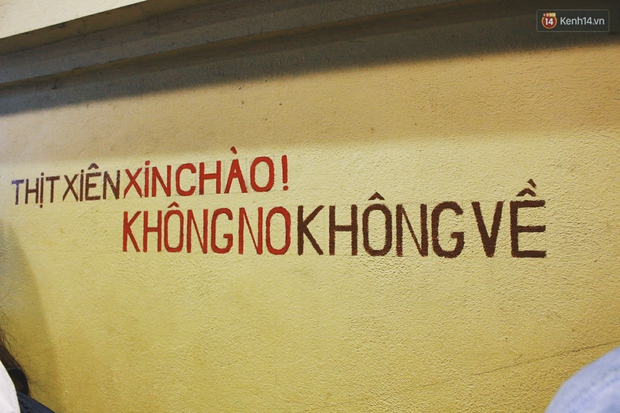 "Hợp tác xã" thịt xiên ở Hà Nội "gây mê" thực khách bằng những biển quảng cáo dí 2017-09-08-04-02-00-1-1504862935822