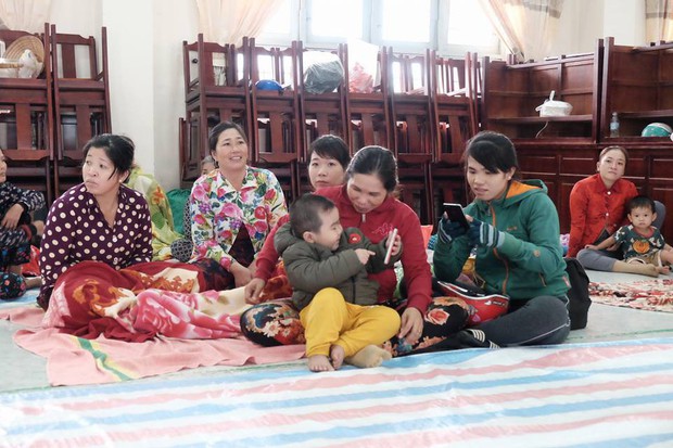 Người dân cả nước thở phào: Siêu bão Tembin giảm cấp và tâm bão không vào đất liền Việt Nam  - Ảnh 1.