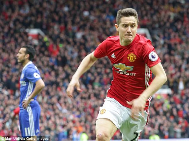 Cảm ơn Man Utd đã cứu rỗi Premier League - Ảnh 3.
