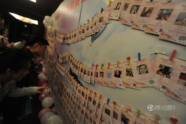 Mong thoát ế, hàng ngàn thanh niên Bắc Kinh tham gia xem mặt tập thể 4 tiếng gặp 500 người - Ảnh 3.