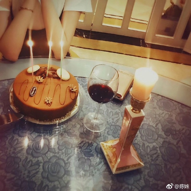 Thực hư chuyện Song Seung Hun chia tay, không tới dự sinh nhật tuổi 30 của Lưu Diệc Phi - Ảnh 2.