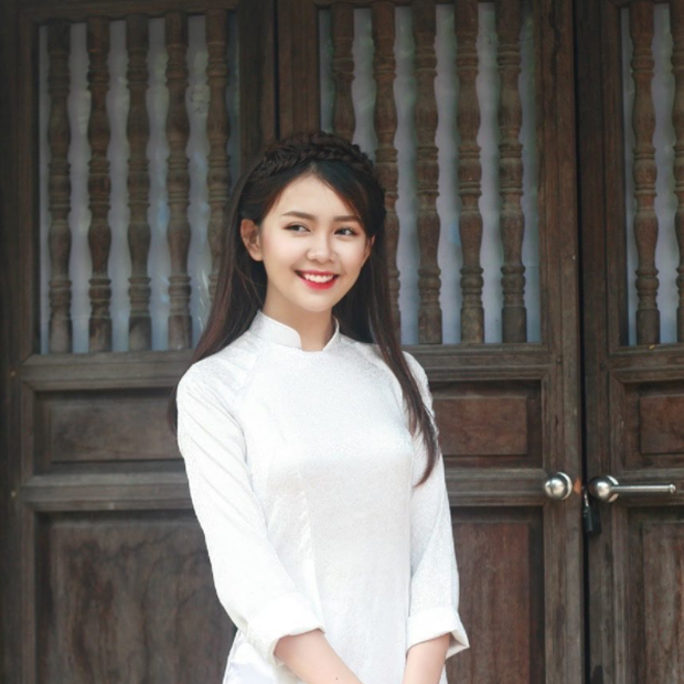 Con gái Việt vẫn xinh đẹp và dịu dàng nhất khi mặc áo dài trắng!  - Ảnh 3.