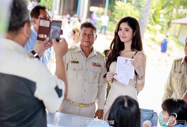 Người đẹp chuyển giới Thái Lan gây chú ý vì muốn được ở ký túc xá nam khi nhập ngũ - Ảnh 5.
