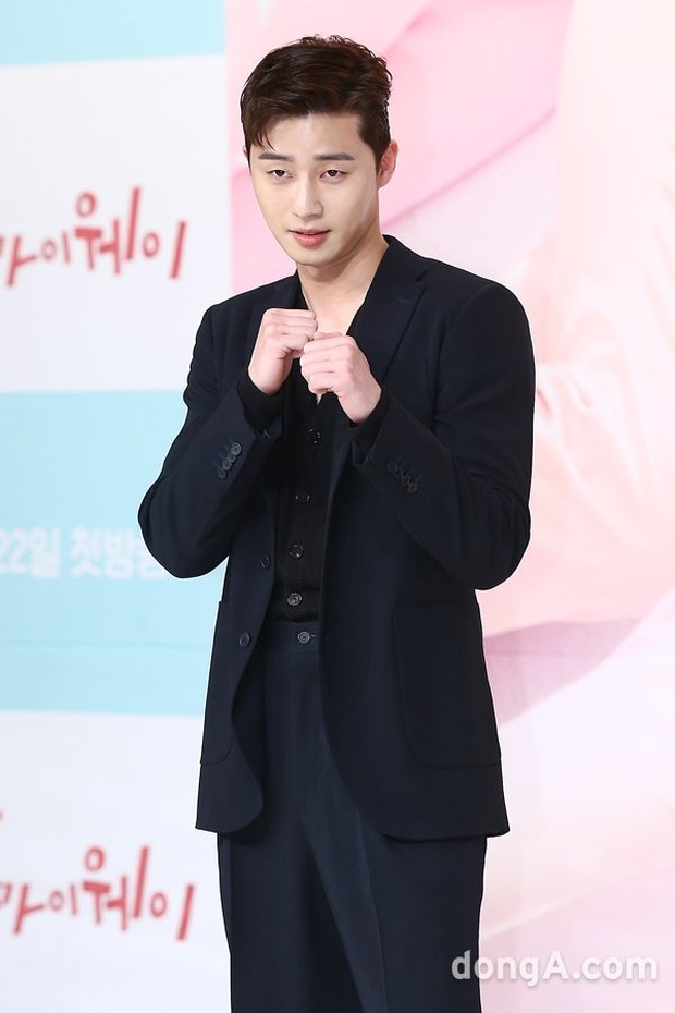 Hậu Third-Rate My Way, Park Seo Joon và Kim Ji Won sẽ kết hôn? - Ảnh 3.