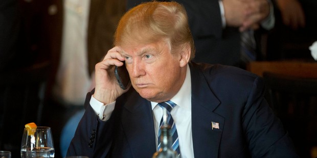 iPhone của Tổng thống Mỹ Donald Trump chỉ cài duy nhất một ứng dụng - Ảnh 1.