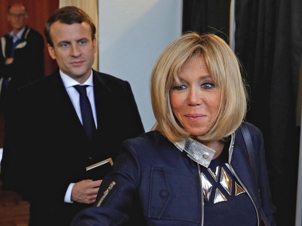 Tân Tổng thống Pháp và người vợ hơn 24 tuổi quyết định không có con chung và lý do cảm động phía sau - Ảnh 2.