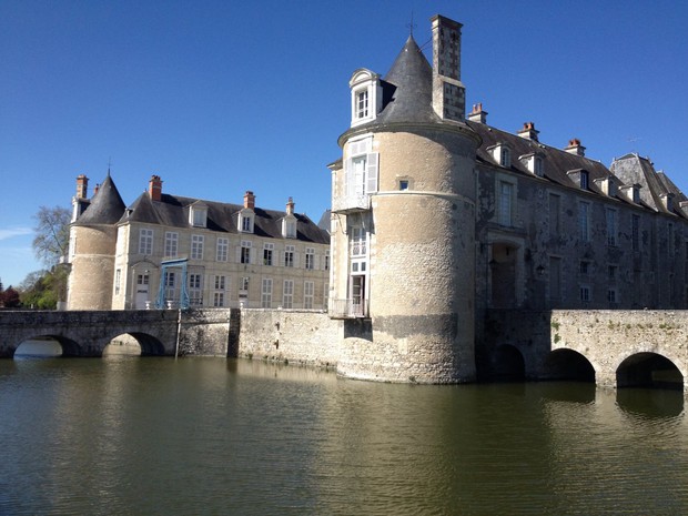 Nếu đi châu Âu, hãy thuê phòng ở 19 lâu đài này để cảm nhận cuộc sống ông hoàng bà chúa thời xưa - Ảnh 12.