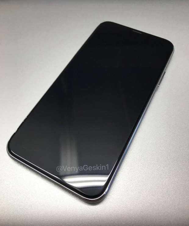 Vào nhanh xem video hình mẫu thực tế iPhone 8 này - Ảnh 2.