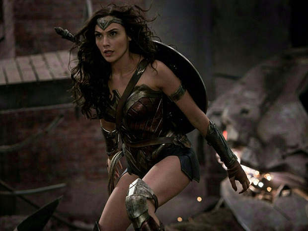 Hé lộ cảnh hậu trường và chế độ luyện tập không khác gì siêu anh hùng của “Wonder Woman” Gal Gadot - Ảnh 5.