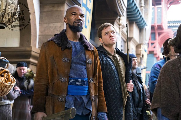 Đặc vụ Kingsman Taron Egerton bụi bặm, phong trần trong tạo hình Robin Hood - Ảnh 3.