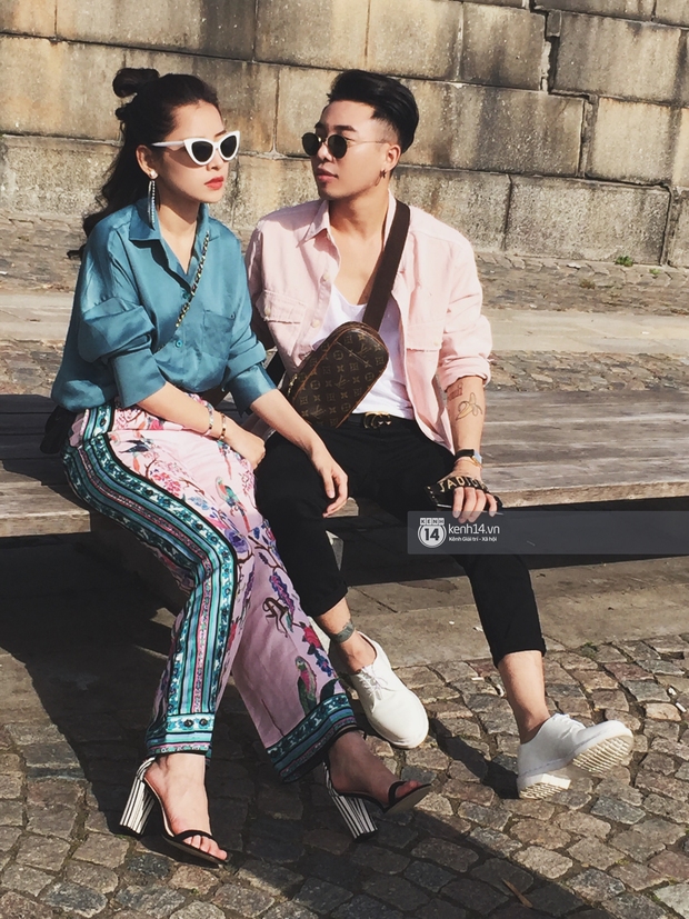 Chi Pu & Hoàng Ku đã đặt chân đến Thụy Điển, khoe street style siêu xinh trước khi thăm thú H&M - Ảnh 6.