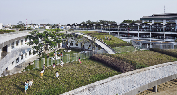 Không cần đi đâu xa xôi, Việt Nam cũng có rất nhiều ngôi trường với kiến trúc siêu ấn tượng! - Ảnh 17.