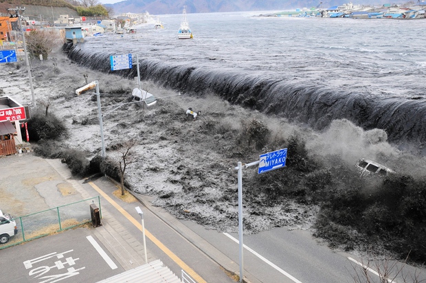 Thảm họa sóng thần tại Nhật Bản đã gây ra một hiện tượng chưa từng xuất hiện trong lịch sử - Ảnh 1.