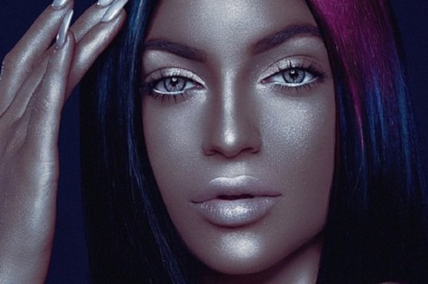 Kim Kardashian intentionally made her skin black and received criticism because of suspicions of racism - Photo 7.