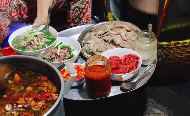 Phở và gỏi cuốn Việt Nam lọt vào top 50 món ăn ngon nhất thế giới do CNN bình chọn - Ảnh 3.