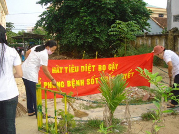 Sốt xuất huyết bùng phát thành dịch tại Quảng Ngãi - Ảnh 2.