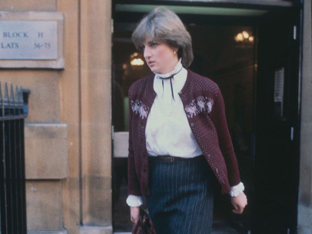 Nhìn lại cuộc đời cố công nương Diana: Những năm tháng không thể quên của một đóa hồng nước Anh - Ảnh 3.