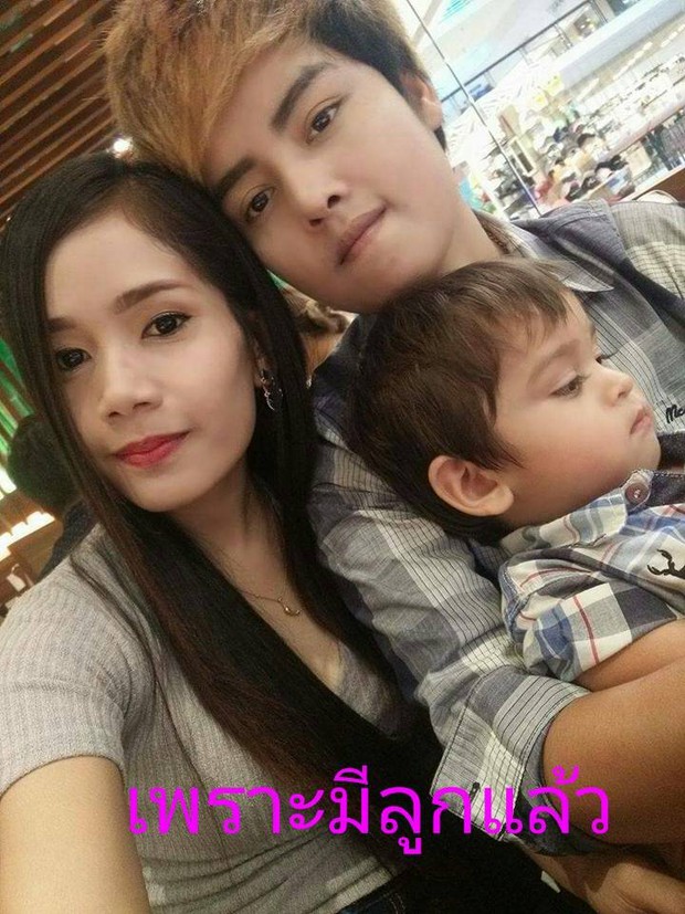 Tổ ấm hạnh phúc của cặp đồng tính nữ Thái Lan cùng cậu con trai kháu khỉnh khiến nhiều người ngưỡng mộ - Ảnh 1.