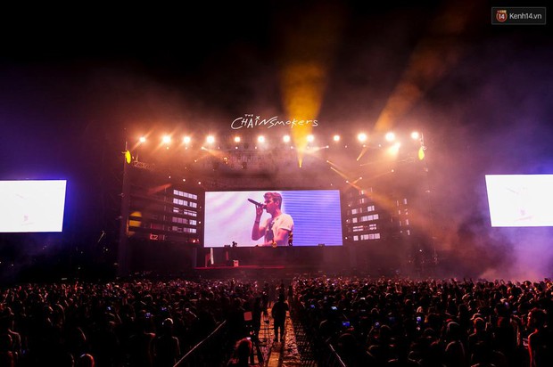 The Chainsmokers khiến khán giả Việt Nam vỡ òa với màn biểu diễn đầy nhiệt huyết suốt 2 tiếng - Ảnh 4.