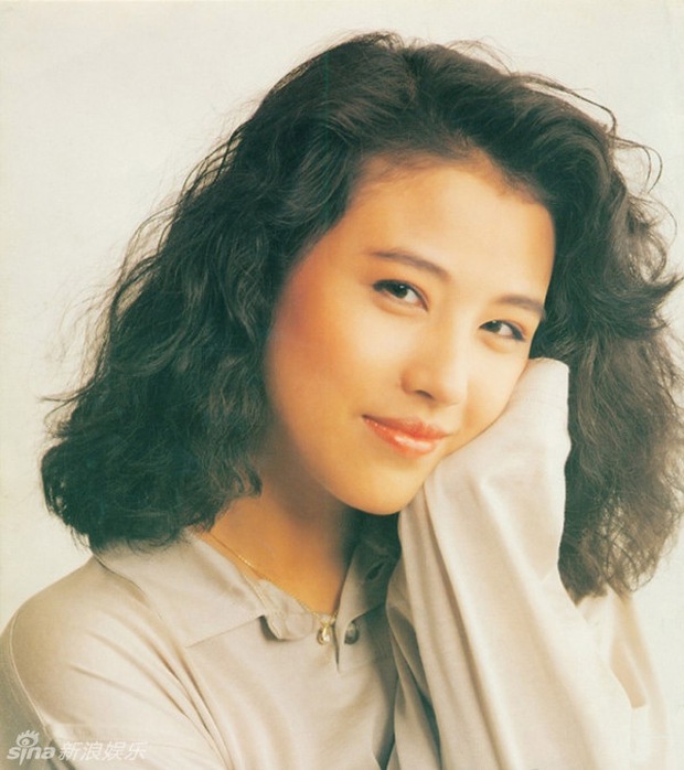 Nhan sắc của những mỹ nhân TVB thập niên 90: Chẳng cần photoshop vẫn đẹp đến nao lòng - Ảnh 24.