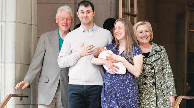 Con gái duy nhất của cựu Tổng thống Mỹ Bill Clinton: Liệu cô có trở thành lãnh đạo mới của Đảng Dân chủ? - Ảnh 4.