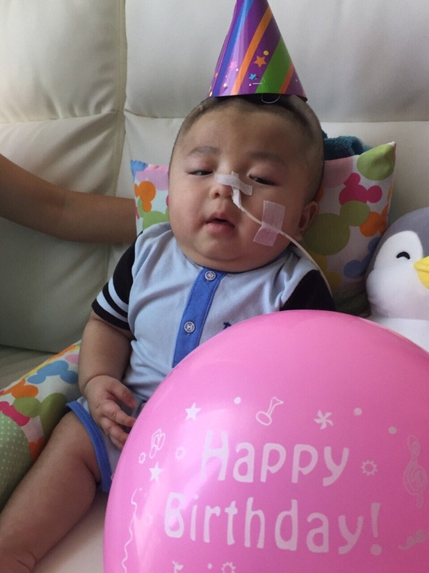 Tin vui: Bé Phạm Đức Lộc được bác sĩ cho về Việt Nam đón sinh nhật một tuổi - Ảnh 5.