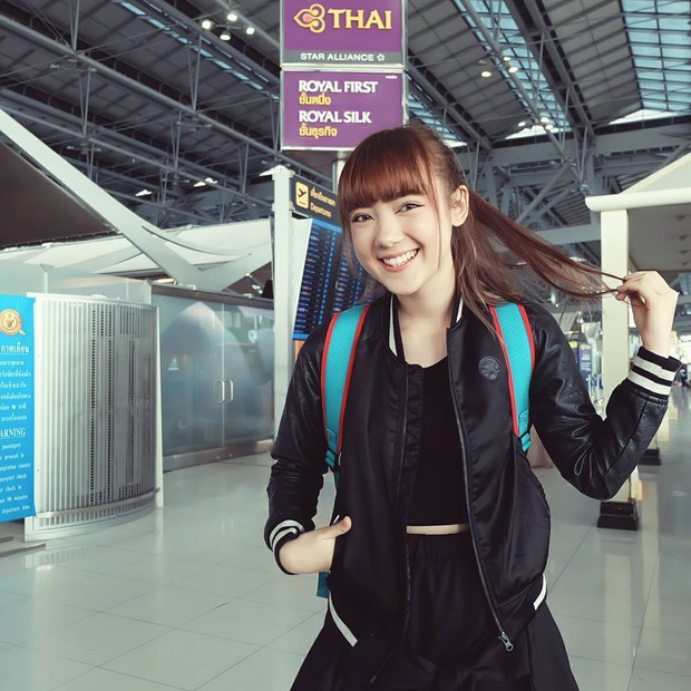 Hot girl Thái Lan sinh năm 2000 gây chú ý bởi vẻ ngoài dễ thương thách thức thời gian - Ảnh 10.