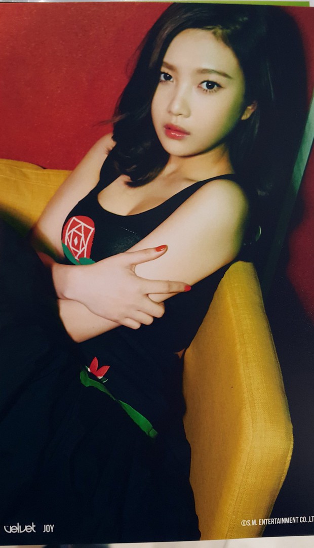 Người ta mải mê khen ngợi nữ thần Irene mà quên đi một mỹ nhân sexy khác của Red Velvet - Ảnh 8.
