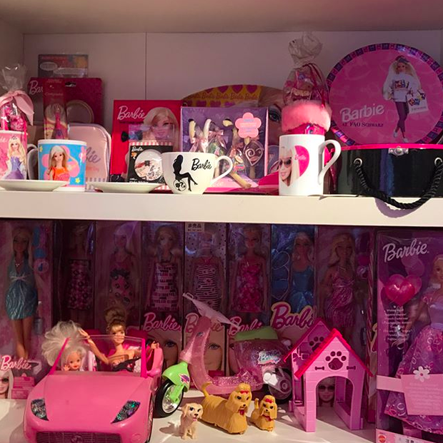 Ghé thăm quán cà phê Barbie màu hồng mộng mơ tuyệt đẹp - Ảnh 3.