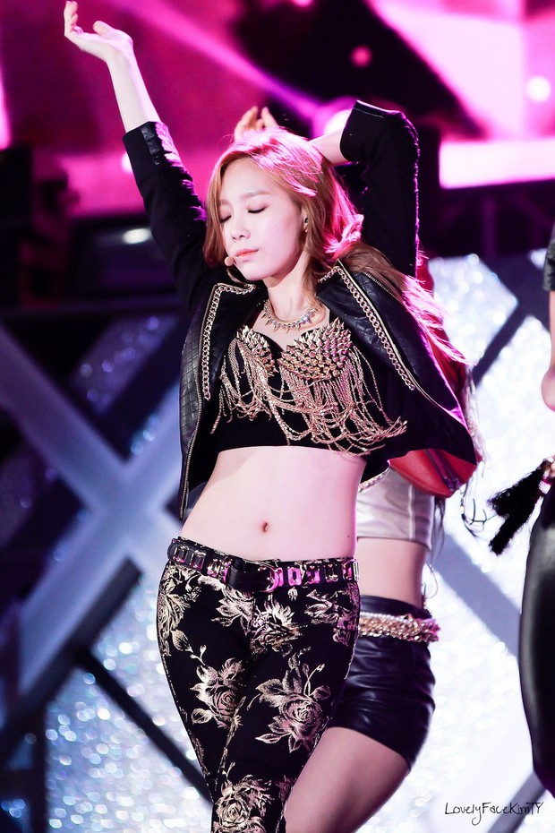 Thấp bé nhẹ cân nhưng nhờ biết cách ăn mặc, Taeyeon nhiều khi cũng sexy không ngờ - Ảnh 2.
