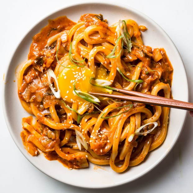 Cách làm mì Udon kim chi dễ nhất quả đất cho người lười - Ảnh 7.