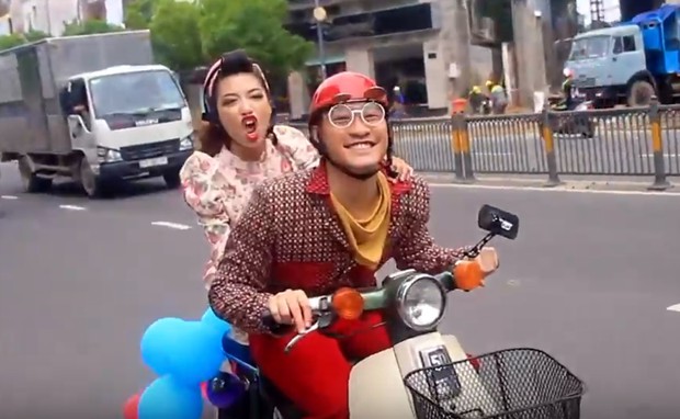 Màn nhảy 60 năm cuộc đời trong đám cưới chất như MV của cặp đôi dancer Sài Gòn - Ảnh 9.