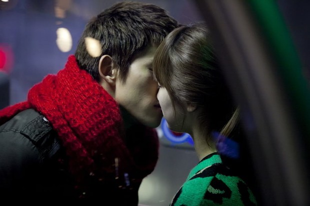 15 cảnh hôn phim Hàn khiến diễn viên liệt cả môi: Cảnh quay 48 tiếng, cảnh 100 lần mới xong - Ảnh 7.