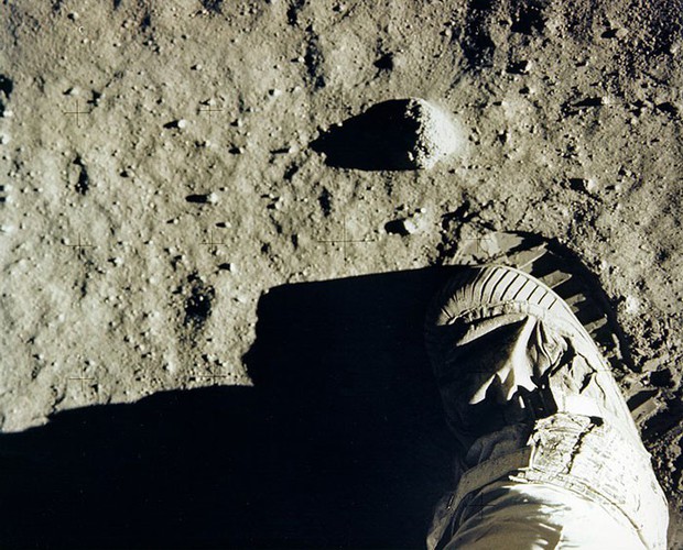 Thực hư giả thuyết Neil Amstrong không phải người đầu tiên đặt chân lên Mặt Trăng làm đau đầu dân mạng gần đây - Ảnh 4.