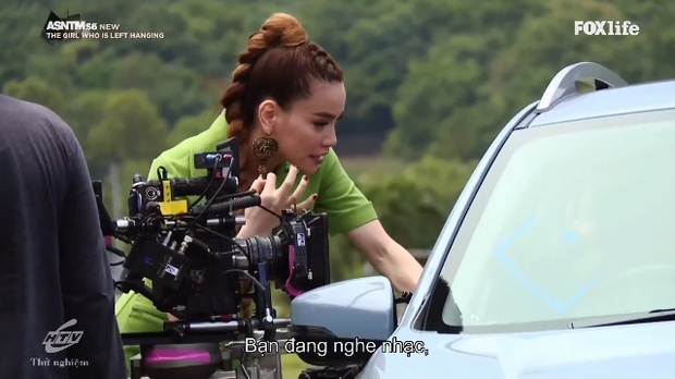 Clip: Không chỉ xuất hiện cho vui, Hồ Ngọc Hà vừa làm giám khảo, vừa lăn xả thị phạm tại Asias Next Top Model! - Ảnh 9.