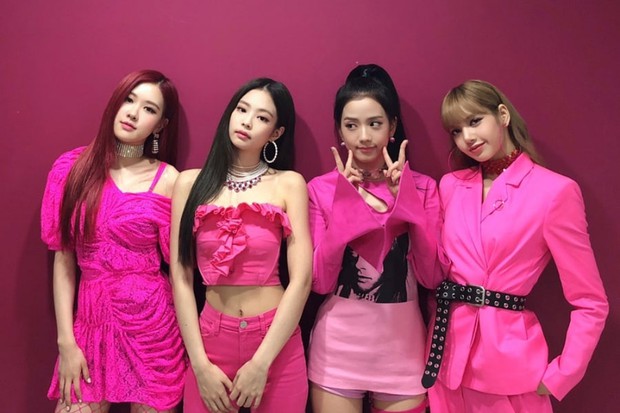 Top girlgroup hot nhất tháng 10: Black Pink đánh bật Red Velvet và TWICE, nhưng vị trí của SNSD mới là bất ngờ - Ảnh 1.