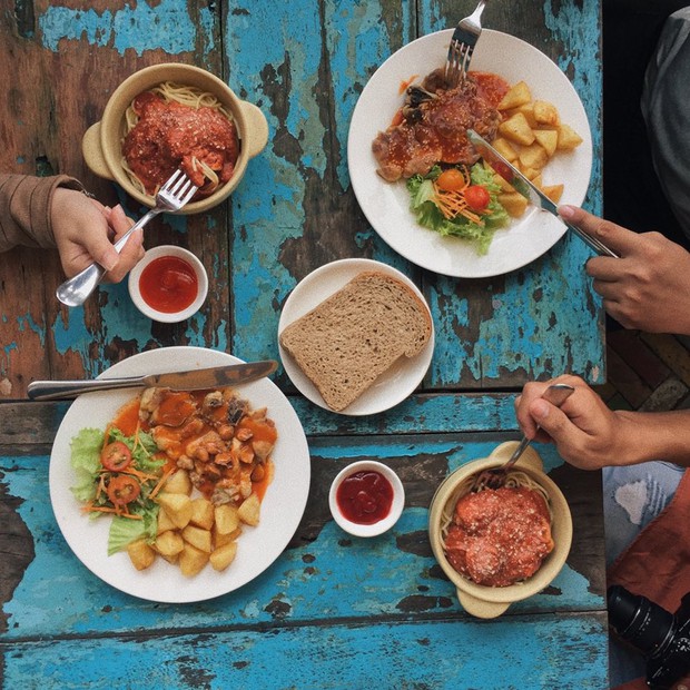 Đổi gió với 3 quán bán món Tây ngon, không gian lãng mạn nhưng giá mềm ở Đà Lạt - Ảnh 6.