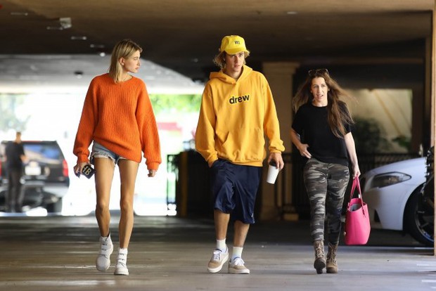 Từng mến Selena nhưng giờ thì mẹ Justin Bieber cũng quý cả Hailey, còn khen con dâu đẹp đến ngất ngây - Ảnh 3.
