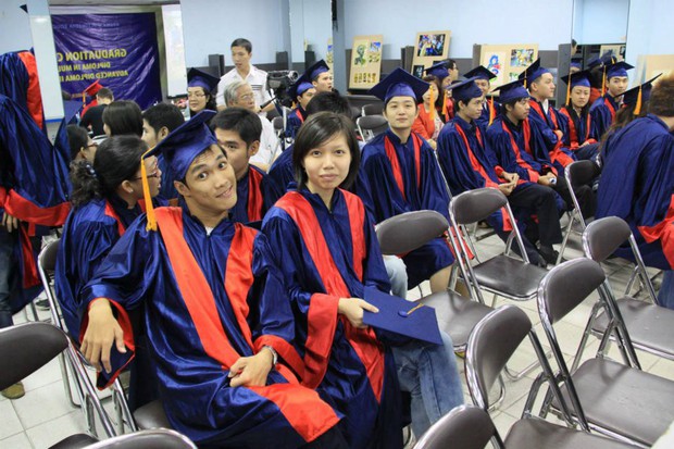 Chàng nhiếp ảnh bại não ở Sài Gòn từng bị trường cấp 2 từ chối: Nhiều người hỏi mình đi học làm gì, lớn lên ai mà mướn? - Ảnh 5.
