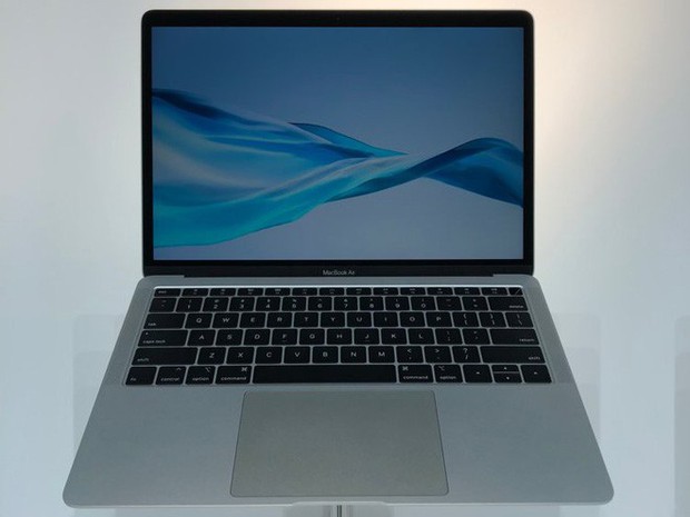 Những hình ảnh đầu tiên về MacBook Air mới: Chiếc laptop mà fan Apple luôn ao ước đây rồi! - Ảnh 14.