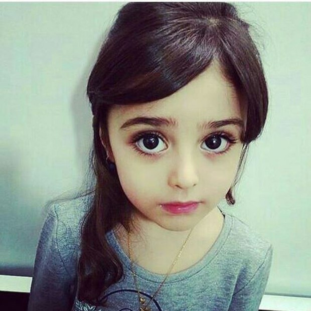 Thiên thần nhỏ người Iran khiến cư dân mạng Trung Quốc sửng sốt vì giống mỹ nữ Tân Cương Địch Lệ Nhiệt Ba - Ảnh 25.