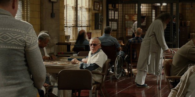 Nhìn lại gia tài vai diễn cameo trên màn ảnh rộng đầy thú vị của thiên tài Stan Lee - Ảnh 17.
